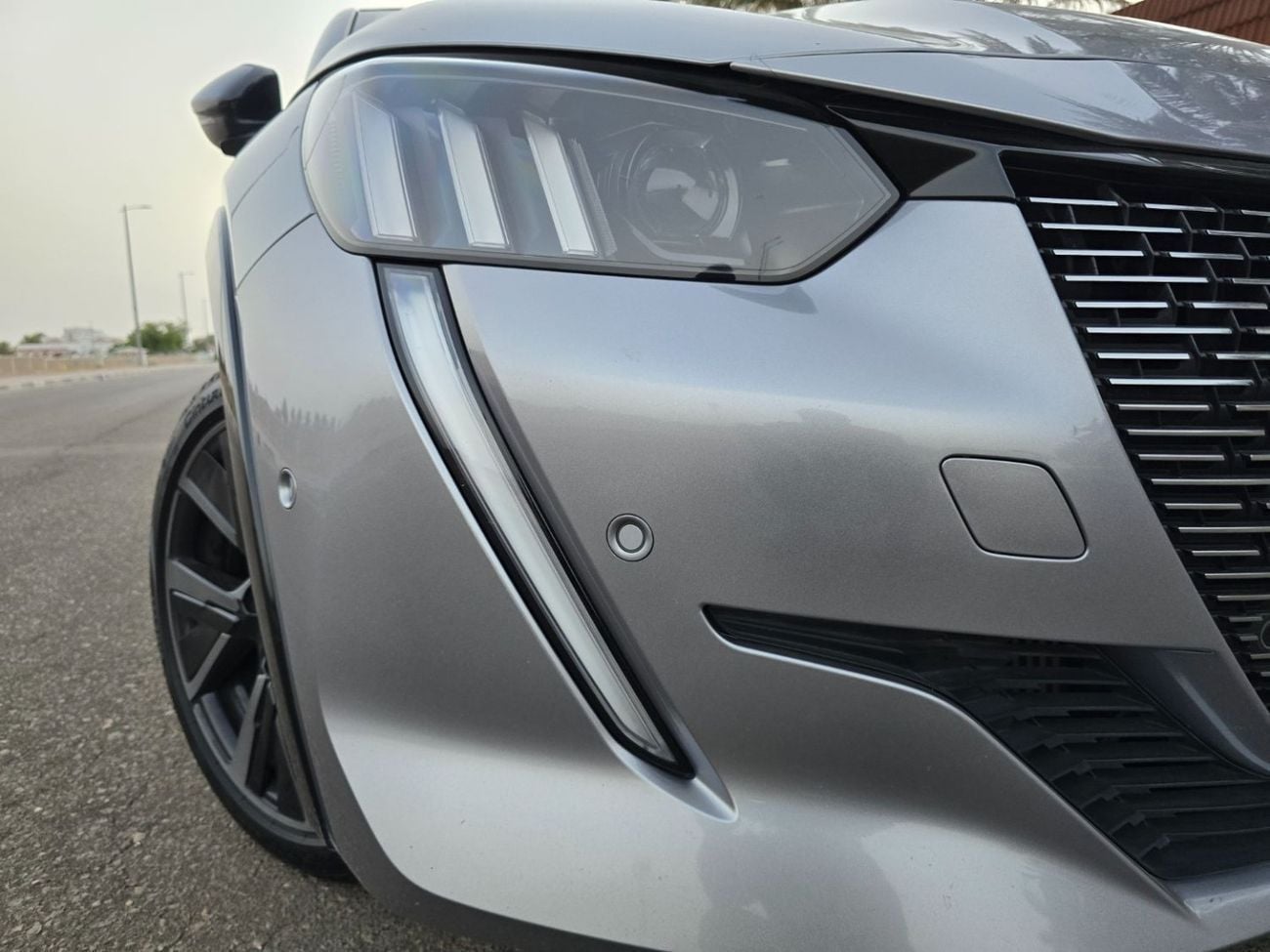 Peugeot 208 GT