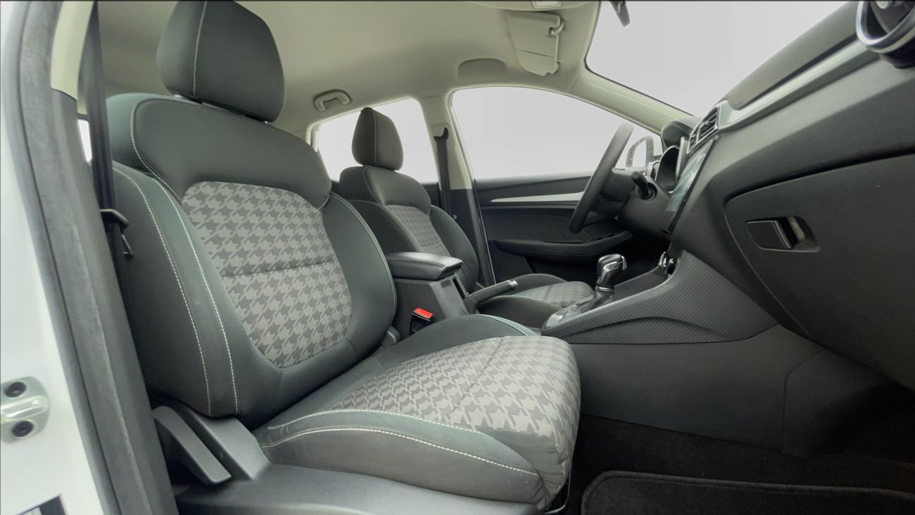 أم جي ZS STD 1.5 | بدون دفعة مقدمة | اختبار القيادة في المنزل