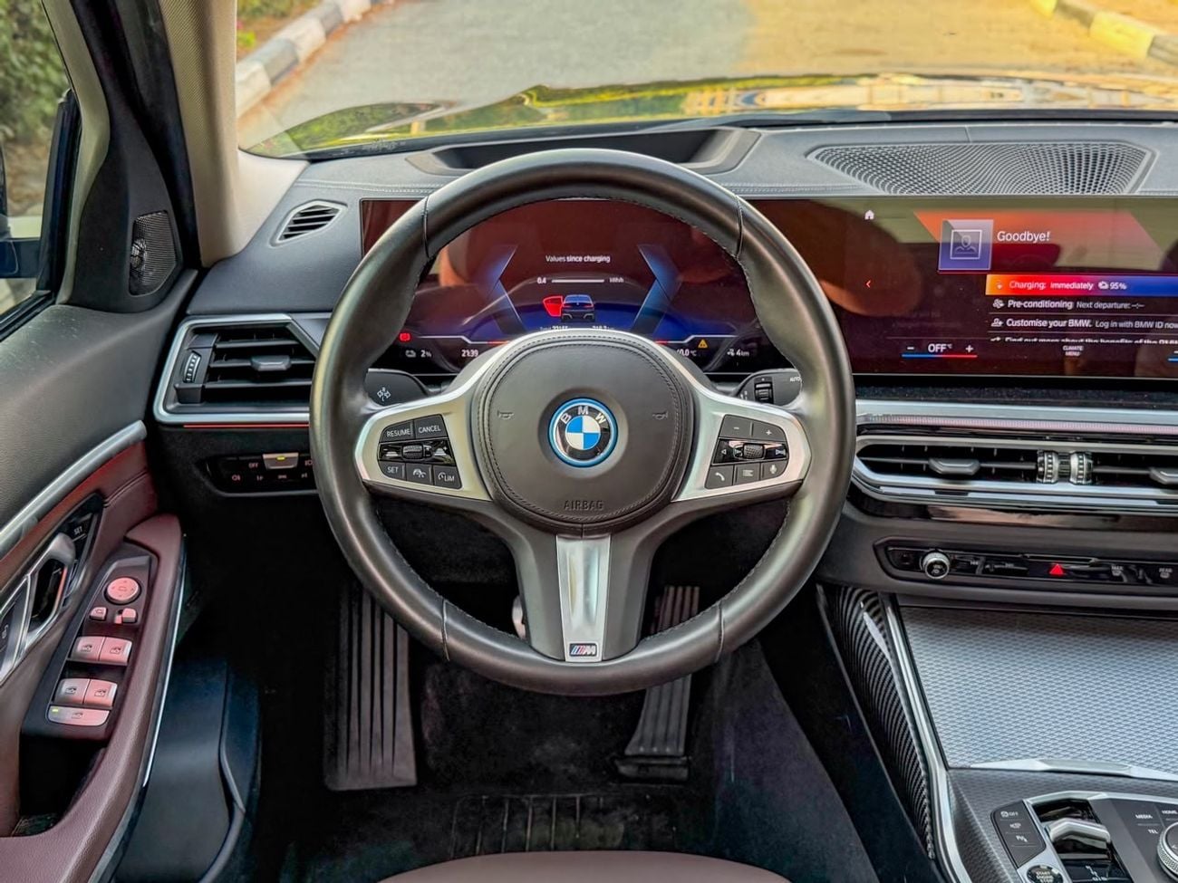 BMW i3 BMW i3 eDrive 40L | Law Mileage (32,000 Km) | 340 Hp