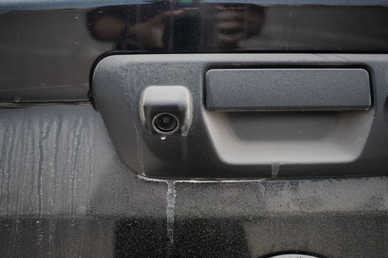 نيسان نافارا PRO-4X Off-Road | 2.5L Diesel 4WD A/T (Only For Export)