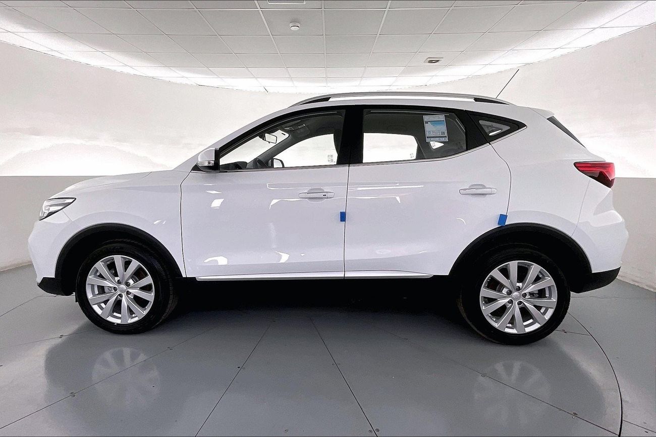 Volkswagen Touareg R-Line| 1 year free warranty | Exclusive Eid offer