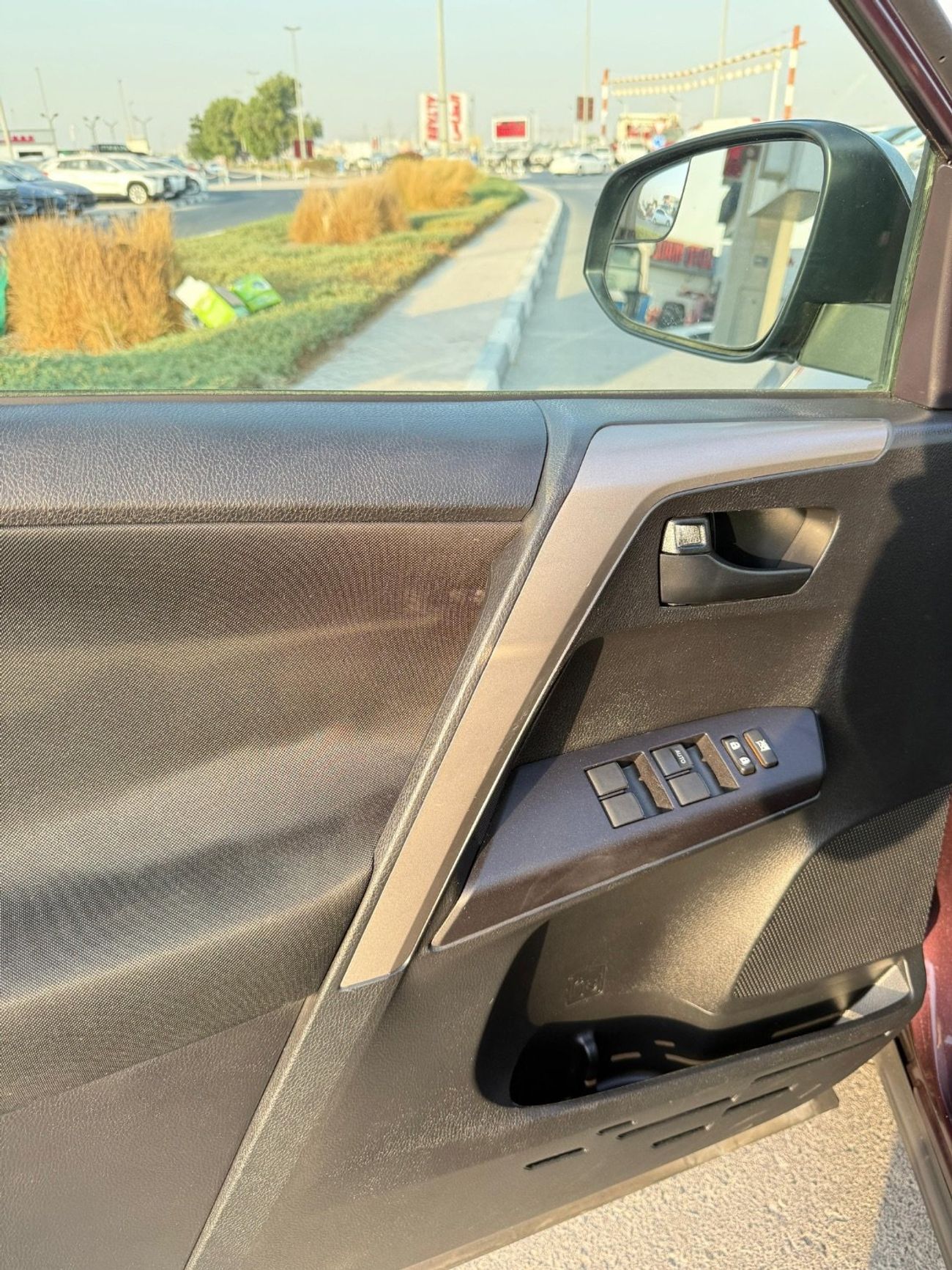 Toyota RAV4 4WD 2018 model