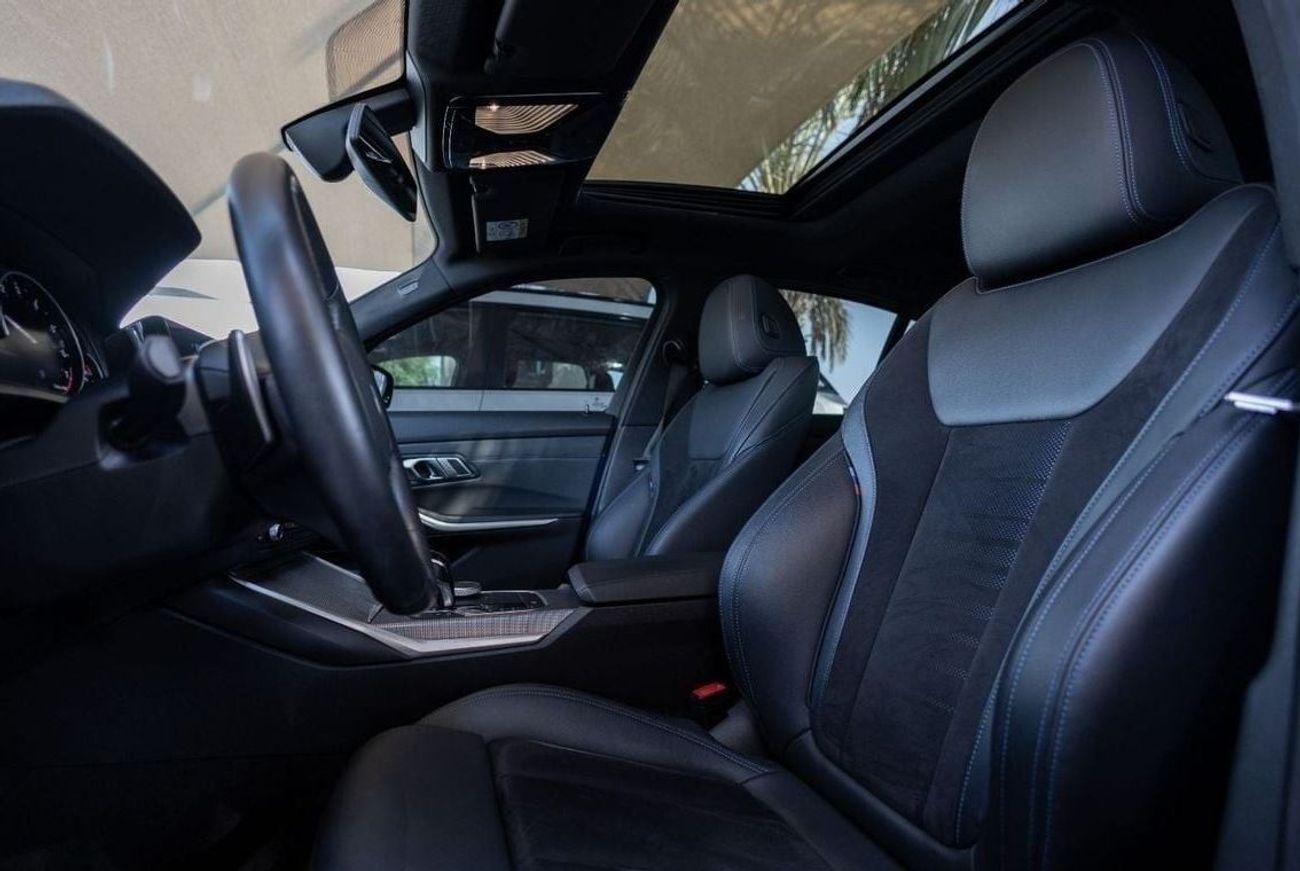 BMW 330i M Sport 2.0L (255 HP) BMW 330i M-Sport 2020 GCC under Agency Warranty and Service Contract with Flex