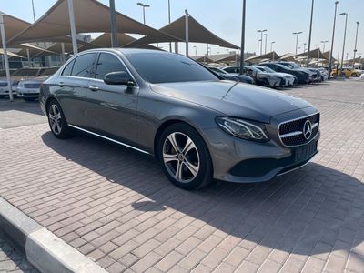 مرسيدس بنز E300 وارد كوريا نظيفة جدا ًبدون حوادث
