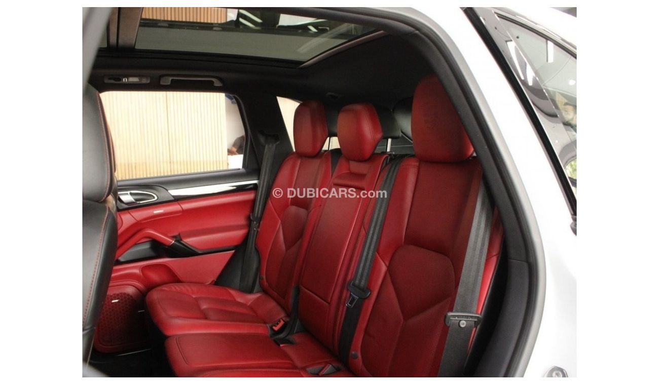 Porsche Cayenne S