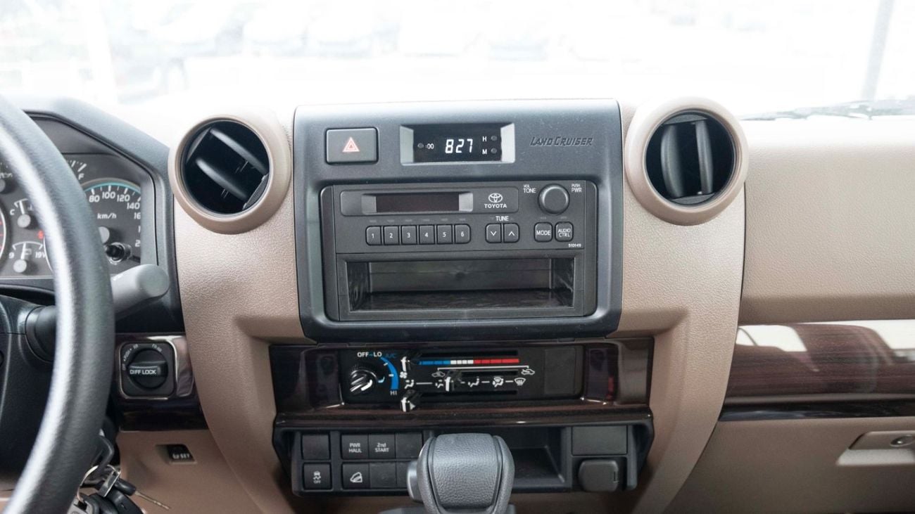 Toyota Land Cruiser Pick Up TOYOTA LC PICKUP DOUBLE CABIN 4.0L V6 AUTOMATIC TRANMISSION MODEL 2025 WINCH-DIFFLOCK