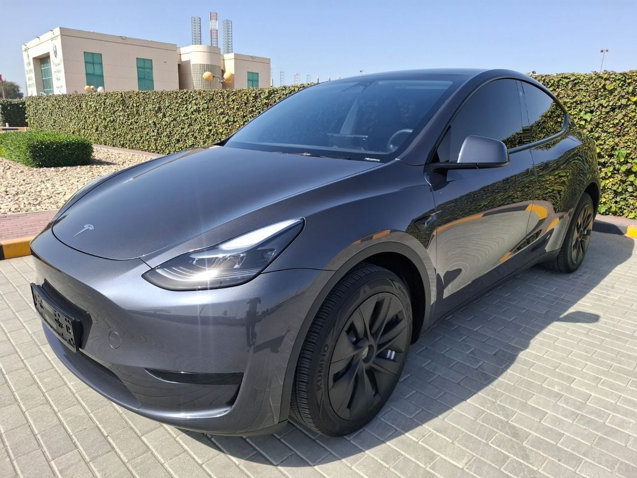 تسلا موديل Y Performance (AWD)
