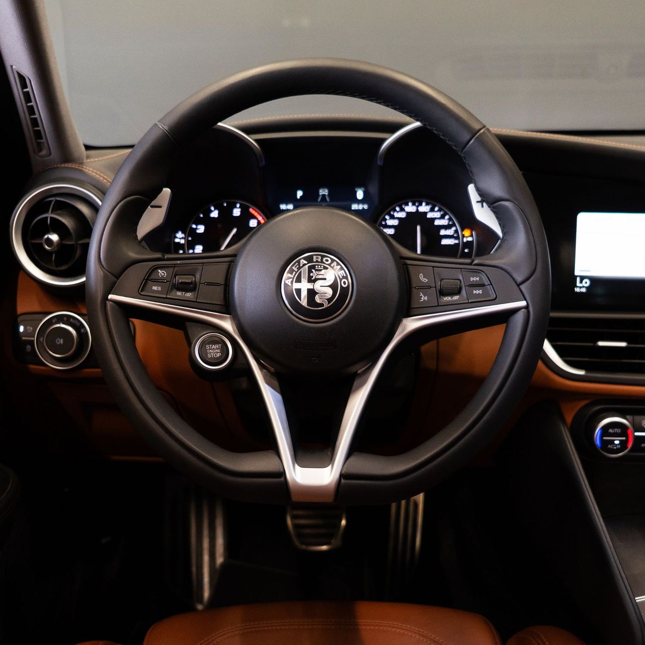 Alfa Romeo Giulia Veloce 2.0L RWD AED 1,053  pm • 0% Downpayment • Alfa Romeo Giulia • 1 Year  Warranty