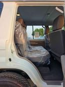 تويوتا لاند كروزر 70 LC76 LX /4.0L PETROL V6 M/T / CHROME HANDLE & MIRRORS / REAR CAMERA (CODE # 76PME)