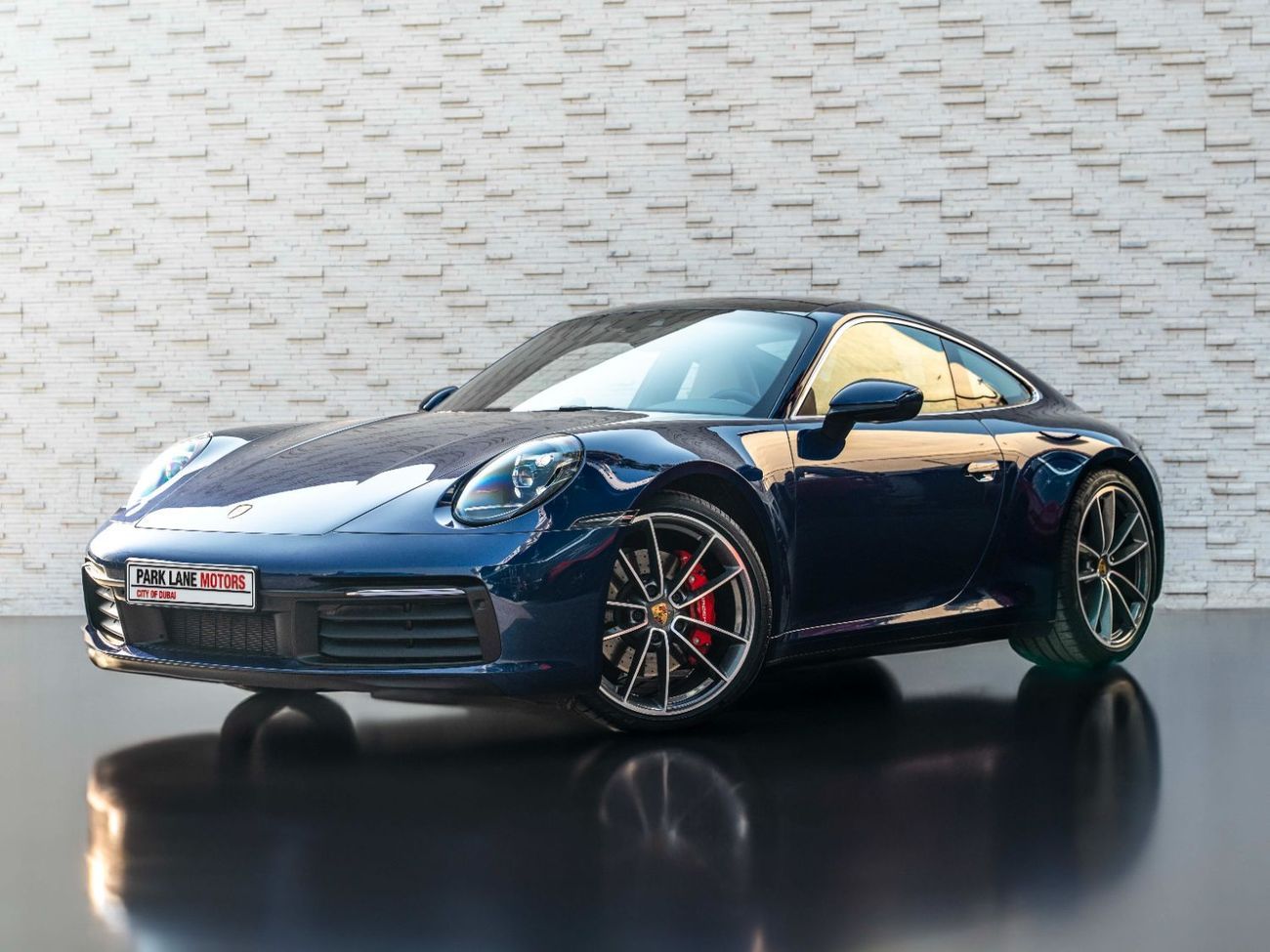 بورش 911 Carrera 4S 3.0L (444 HP) Coupe