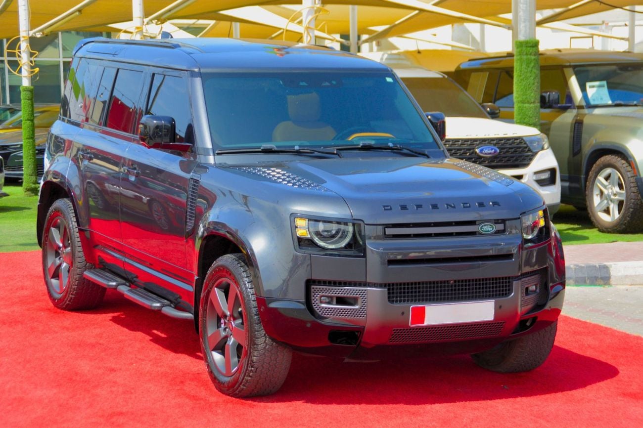 Land Rover Defender P400 90 X-Dynamic HSE 3.0L (5 Seater)