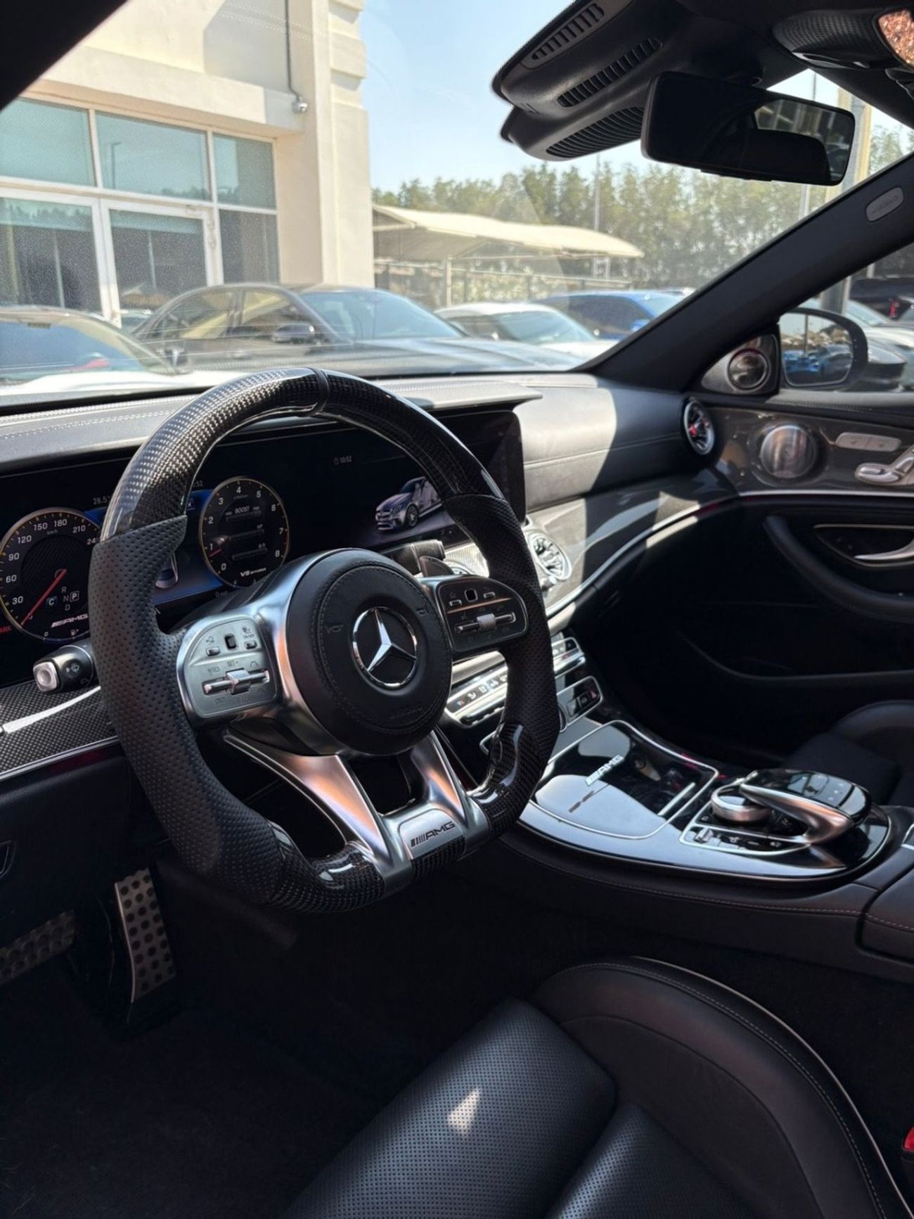 مرسيدس بنز E 63S 4MATIC+ 4.0L