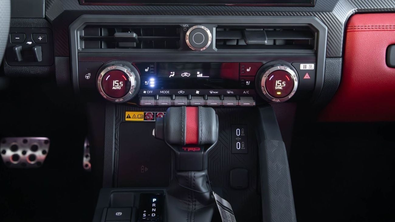 Toyota Tacoma 2.4L V4 TRD PRO I-FORCE MAX Hybrid 4WD/2025