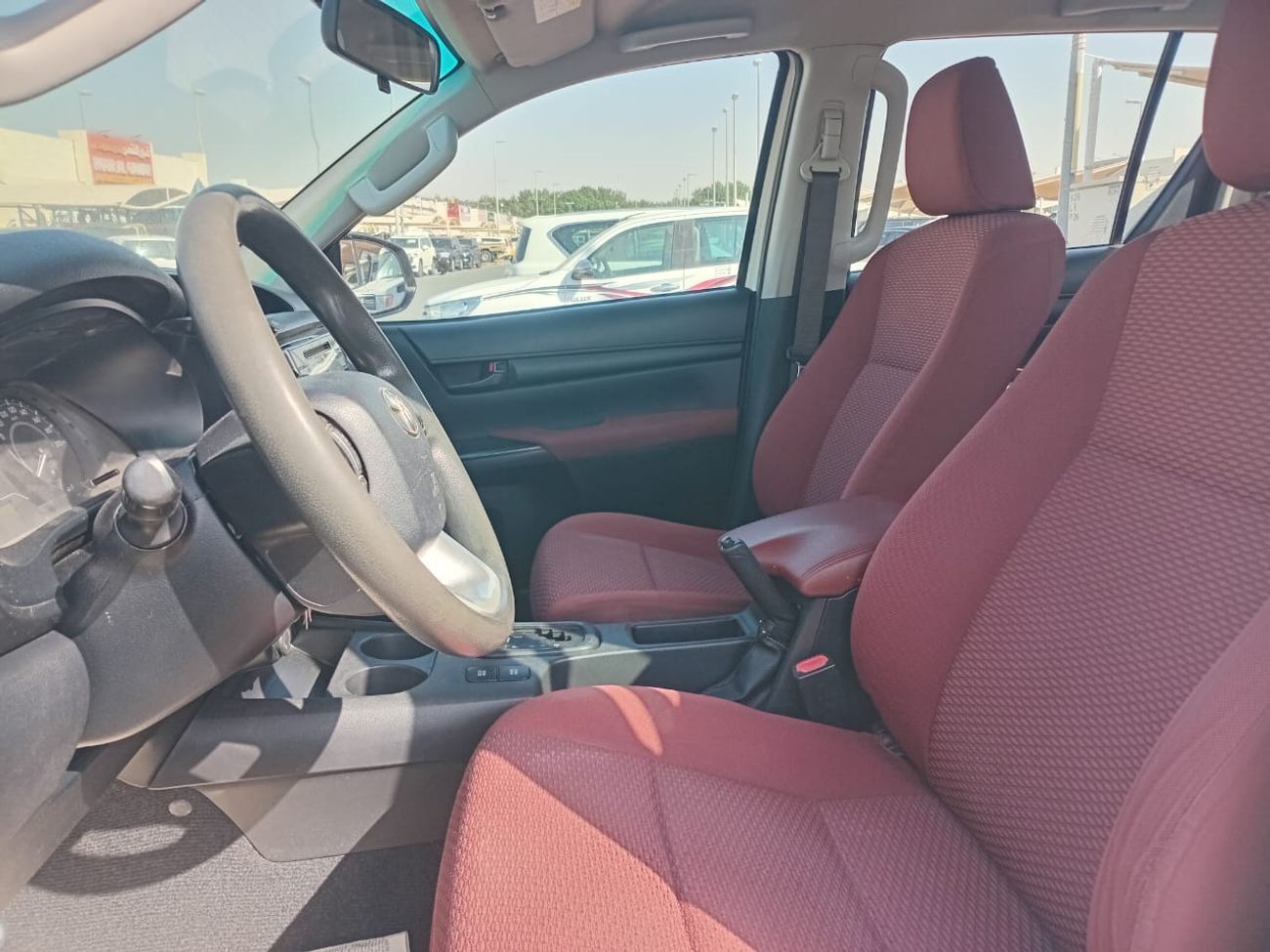 Toyota Hilux DC 2.4L DIESEL AUTOMATIC TRANSMISSION