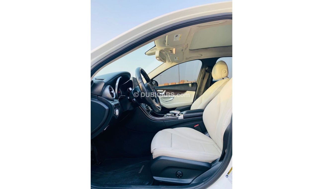 مرسيدس بنز C 300 Std مرسيدس بنز C300 وارد محول C63 بحاله ممتازه