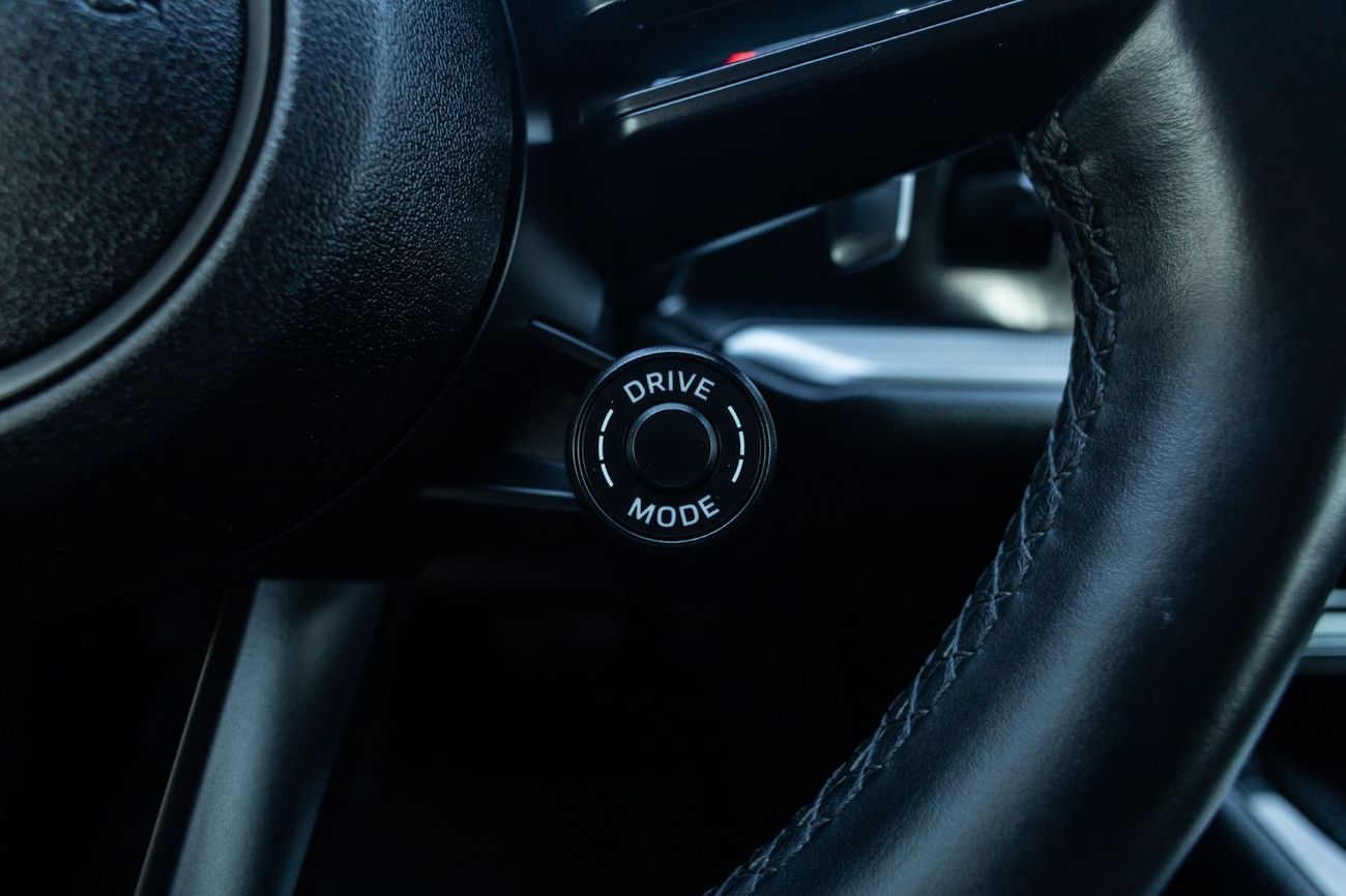 Porsche Cayenne Base