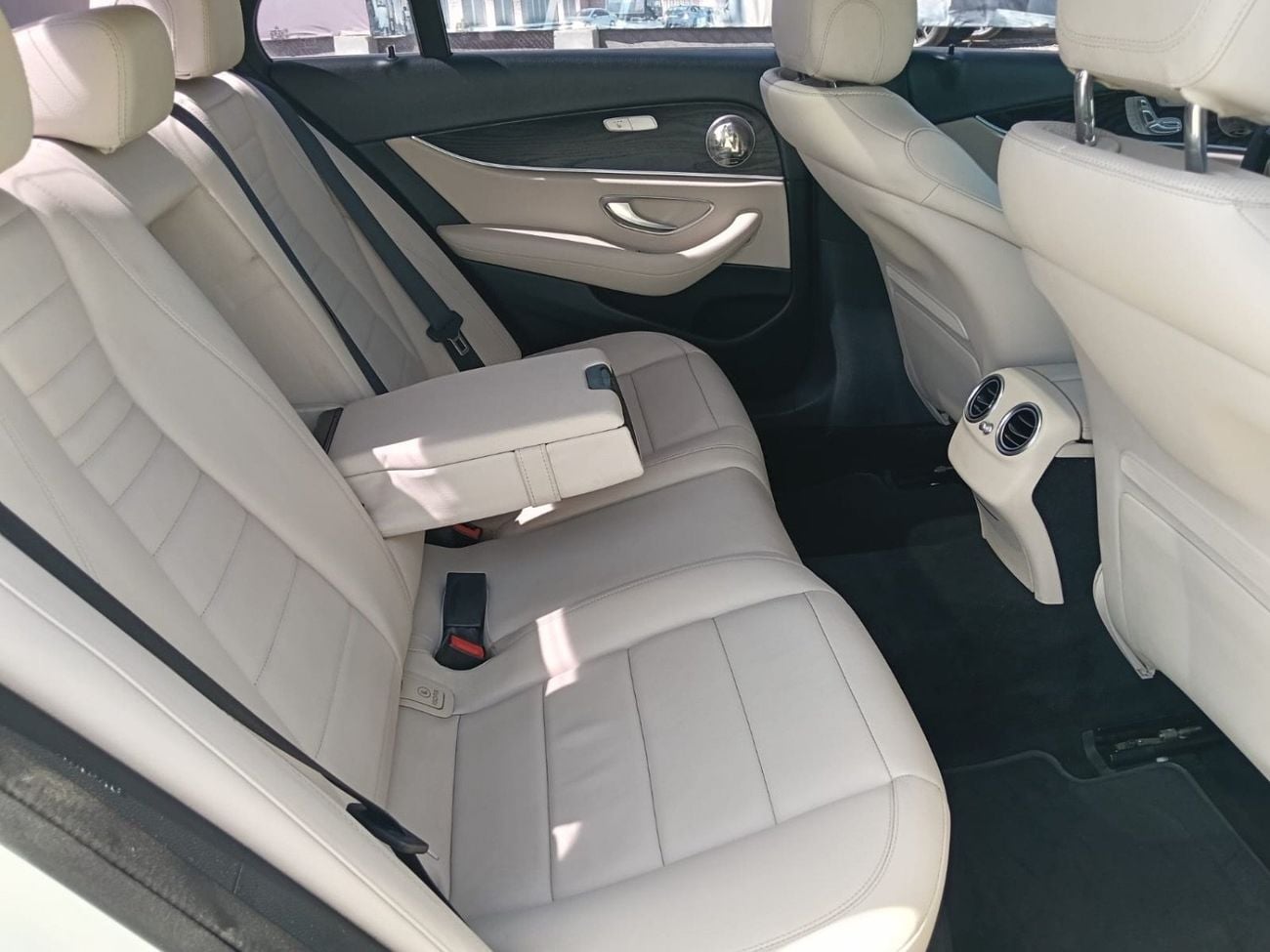 Mercedes Benz E400 STD Full Option