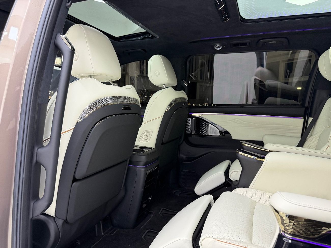 جي إي سي M8 2.0T GX