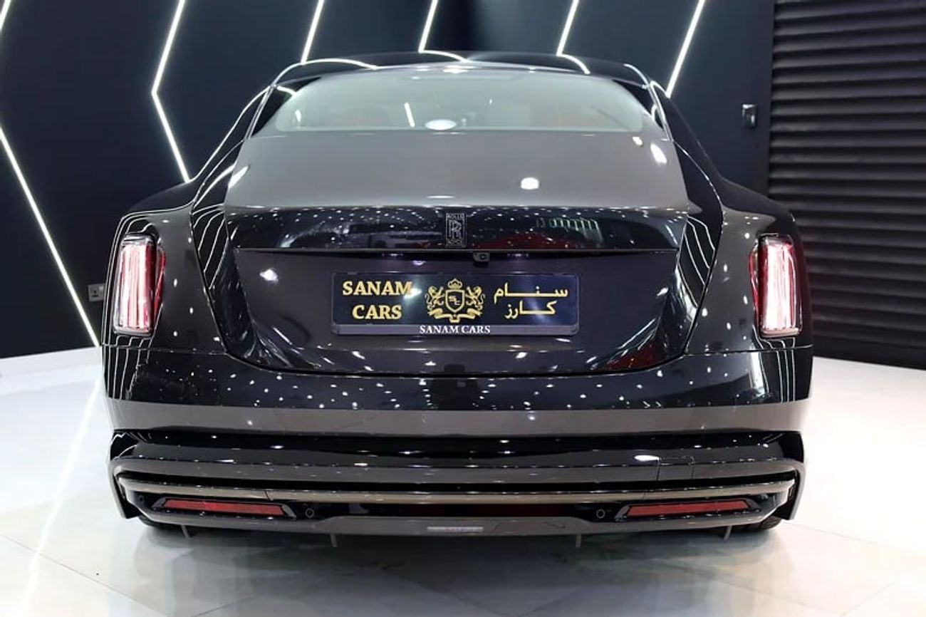 Rolls-Royce Spectre Coupe Black Badge, Bespoke Audio, Two-Tone Interior, Dealer Warranty + Service!!