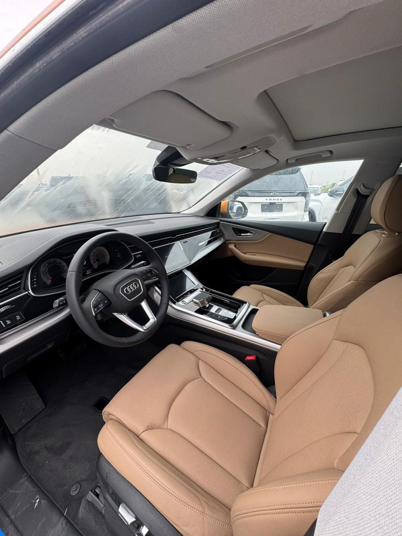 Audi Q8 55 TFSI quattro (340 HP)
