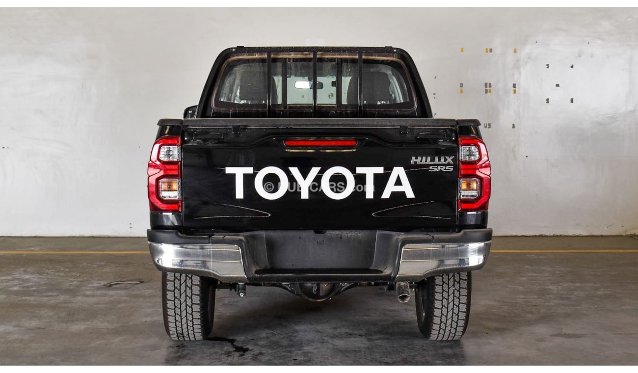 Toyota Hilux 2023 Toyota Hilux 4x4 Double Cab 2.7L HI SR5 Petrol AT | Wooden Dash | Black inside black - Export O