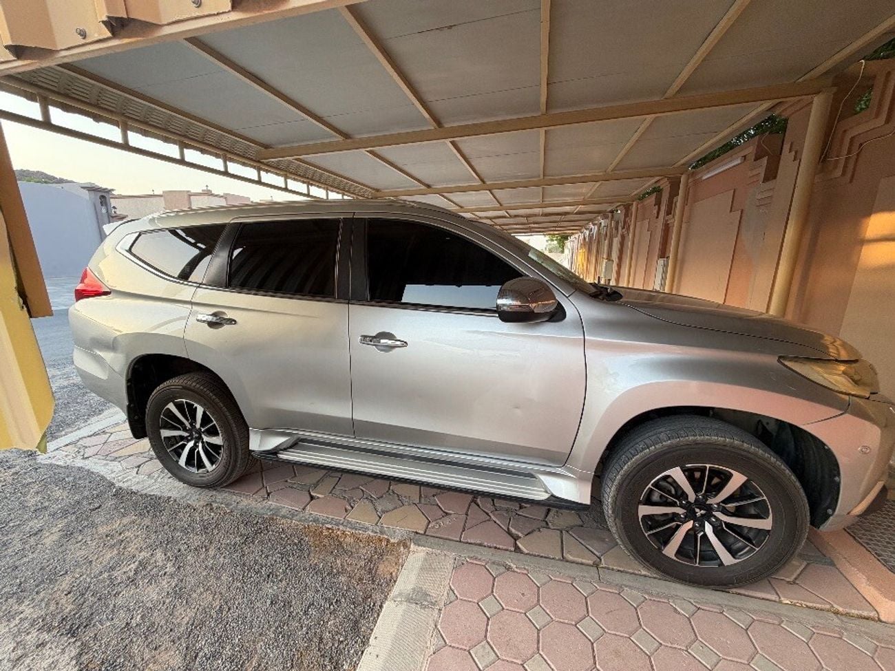 Mitsubishi Montero Sport GLS HIGHLINE