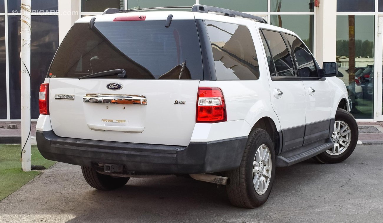 فورد إكسبيديشن Ford Expedition 2013 Full Service History GCC Specs