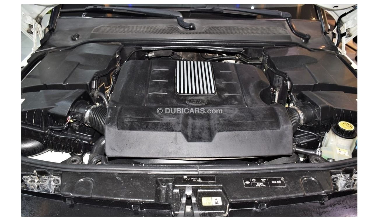 Land Rover Discovery EXCELLENT DEAL for our Land Rover LR4 HSE ( 2015 Model! ) in White Color! GCC Specs