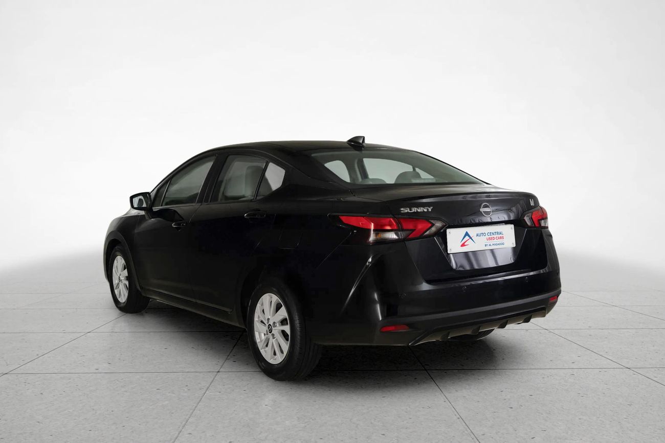 نيسان صني SV 1.6