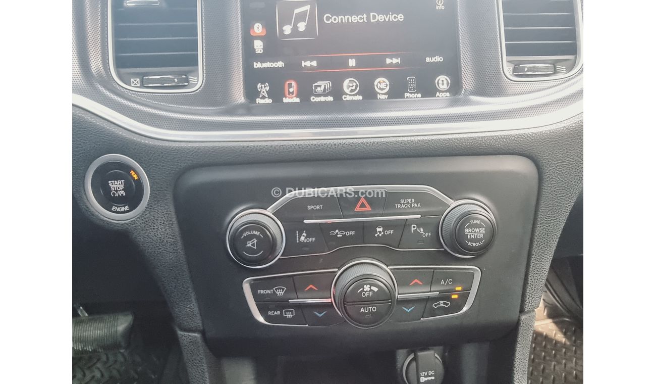 Dodge Charger 5.7 litre V8 Hemi