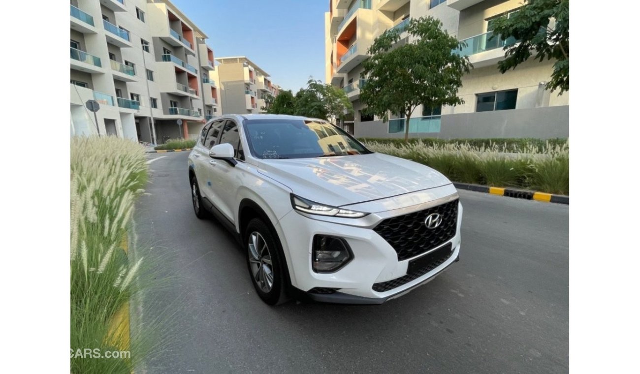 Hyundai Santa Fe Banking facilities without the need for a first payment