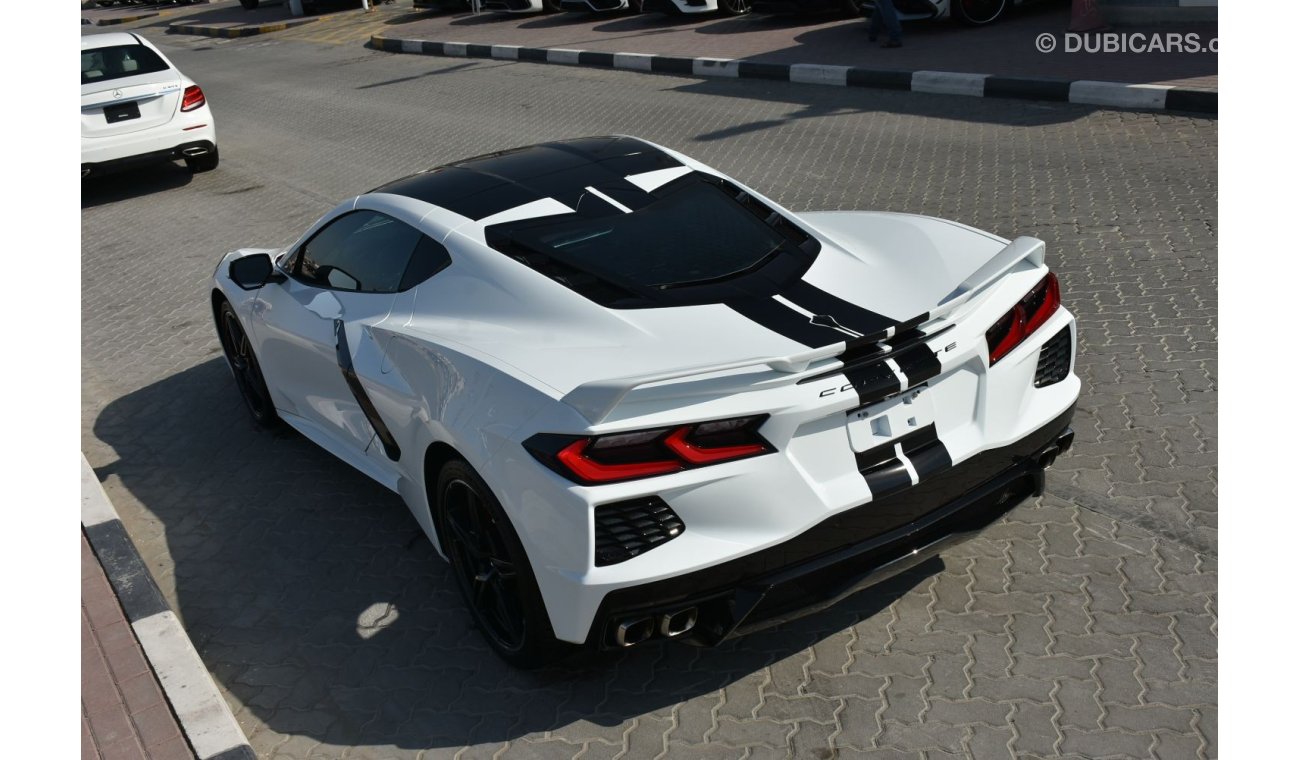 Chevrolet Corvette STINGRAY C8 2LT