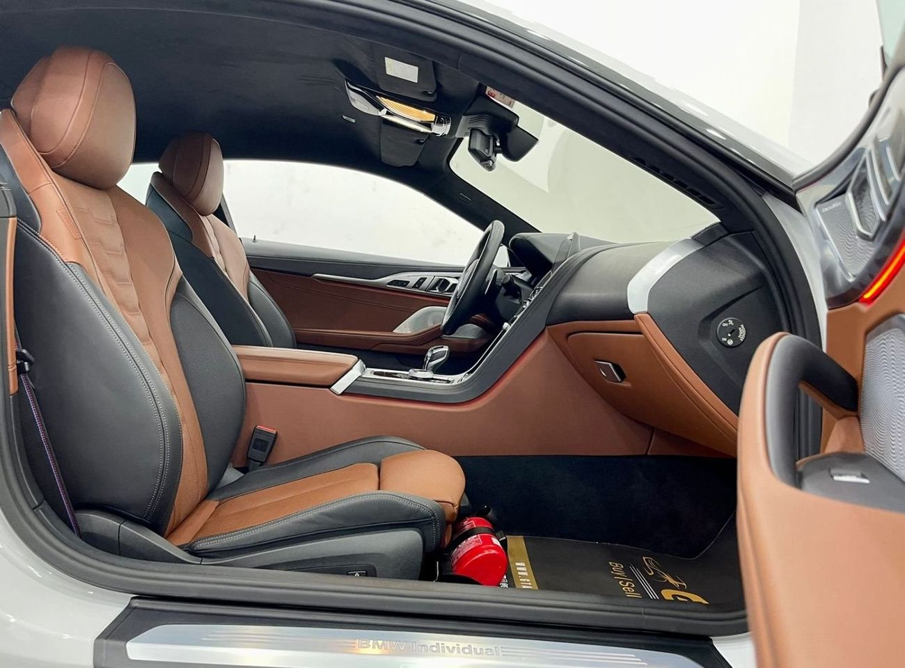 BMW M850i 2019 BMW M850i xDrive, July 2023 BMW Warranty + Service Package, Fully Loaded, Very Low Kms, GCC