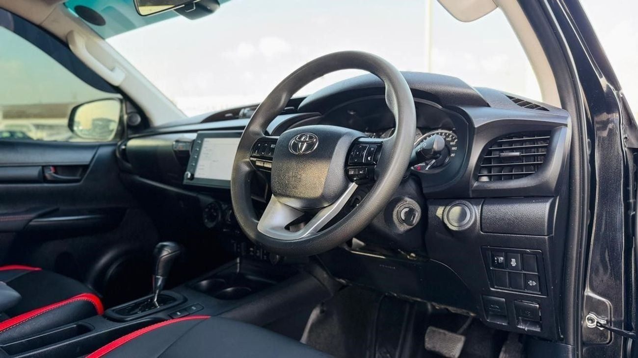 Toyota Hilux GR BODY KIT INSTALLED | POWER SEATS | 2.8L DIESEL | AUTOMATIC TRANSMISSION | LEATHER SEATS |