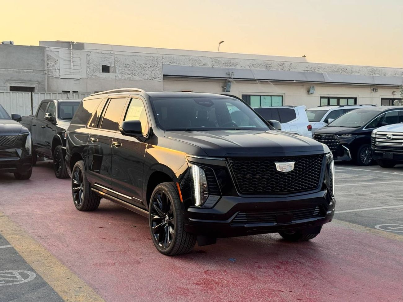 Cadillac Escalade Sport Platinum 6.2L AWD ESV