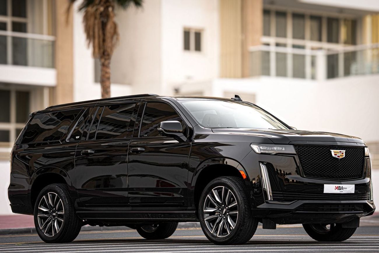 Cadillac Escalade Premium Luxury 6.2L 4WD Premium Luxury - 600 GCC