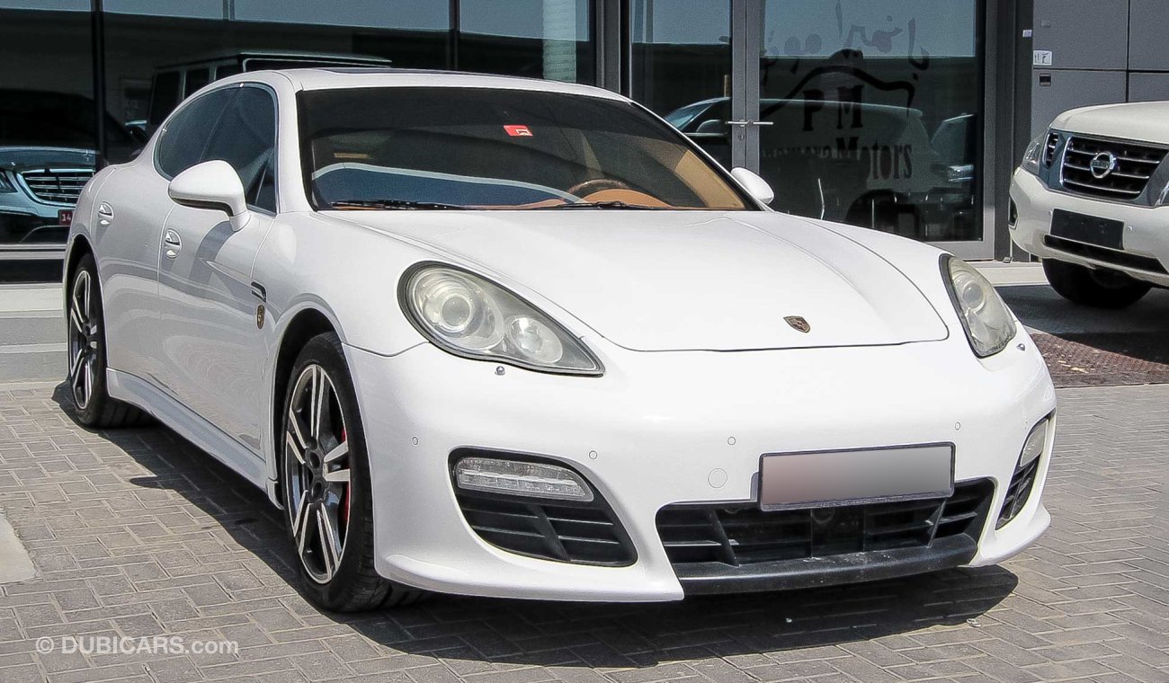 Porsche Panamera Turbo