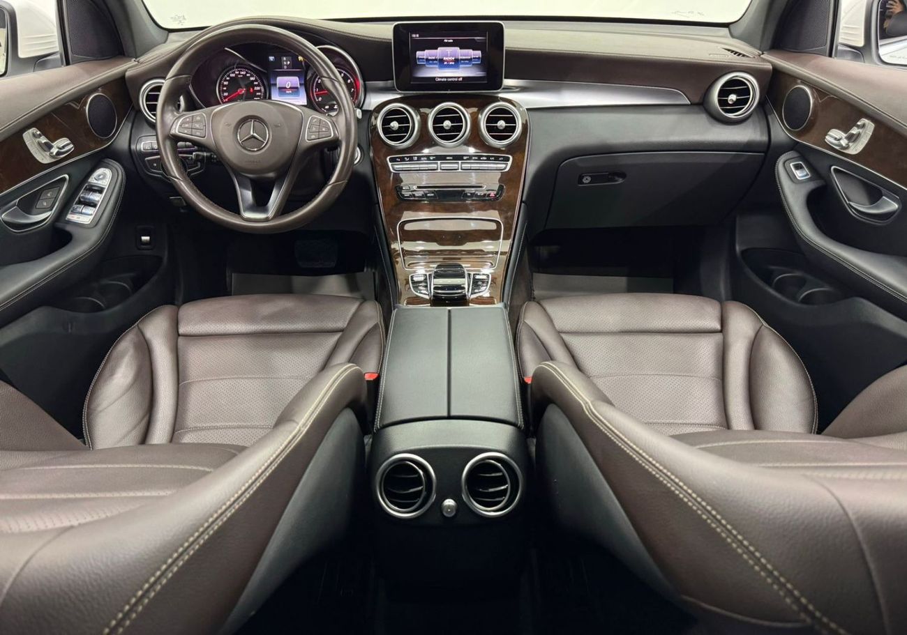 Mercedes-Benz GLC 250 Std 2017 Mercedes GLC250 4MATIC , Warranty, Full Service History, Excellent Condition, GCC