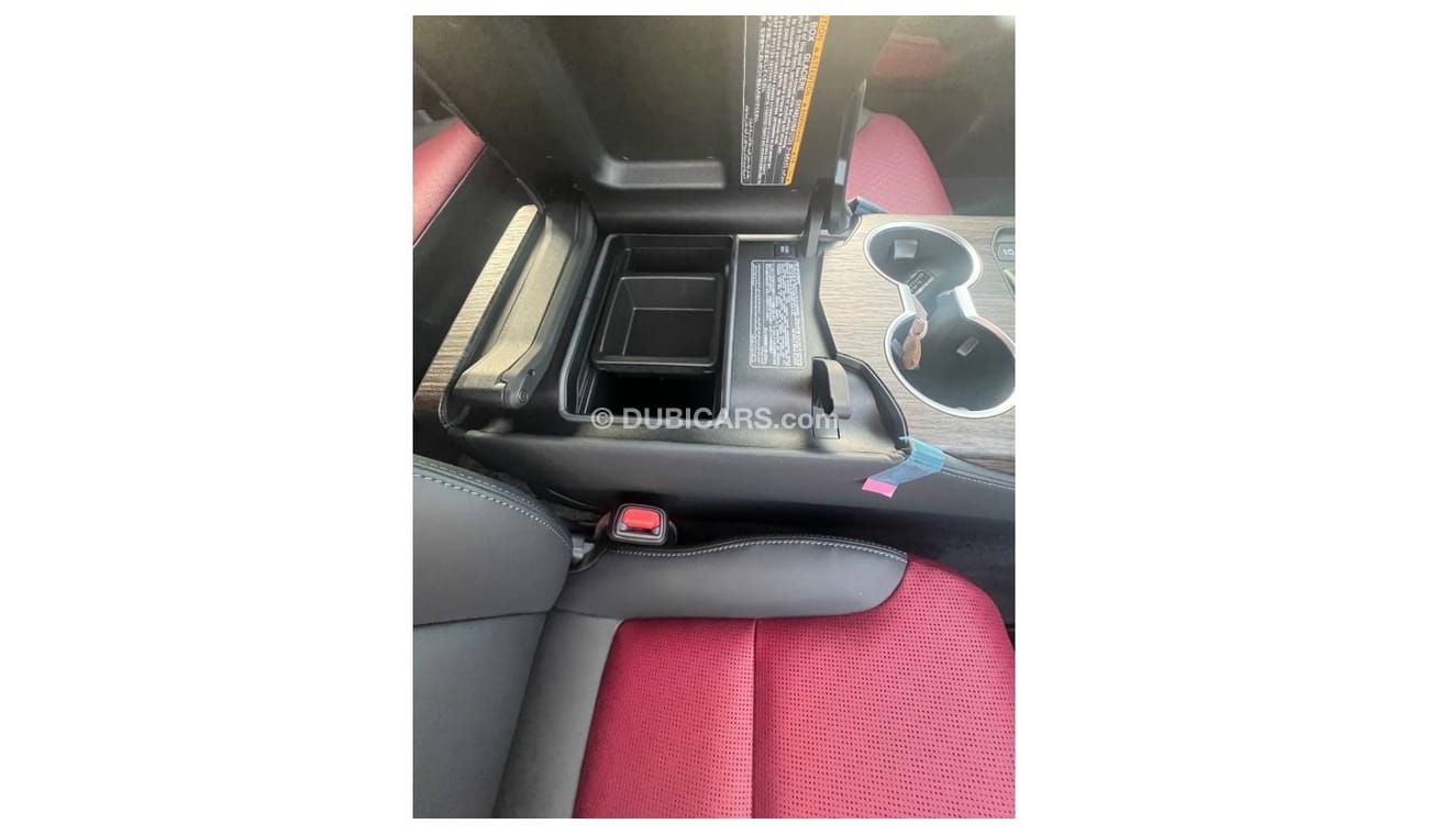 Toyota Land Cruiser Land Cruiser vxr 3.5 Full option with radar