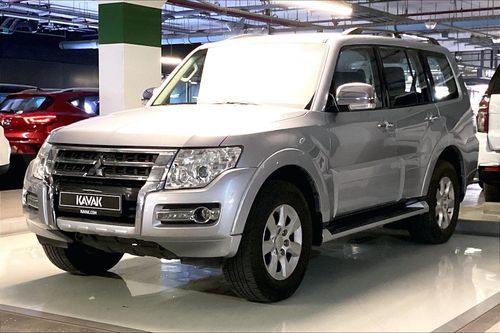 Mitsubishi Pajero GLS Midline | Guaranteed Warranty | 0 Down Payment
