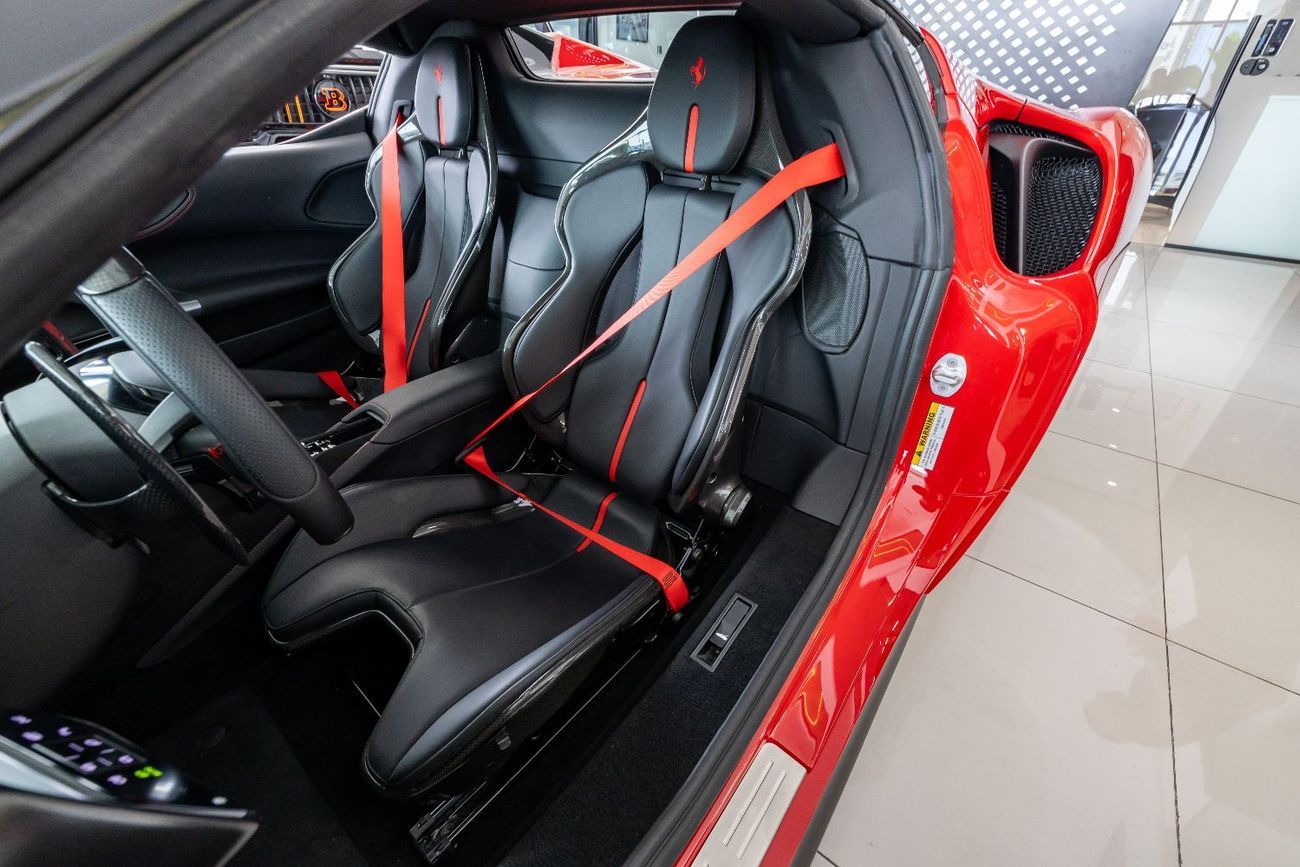 Ferrari SF90 Spider Ferrari SF 90 Spyder Hybrid - Red - 2023 - Perfect Condition