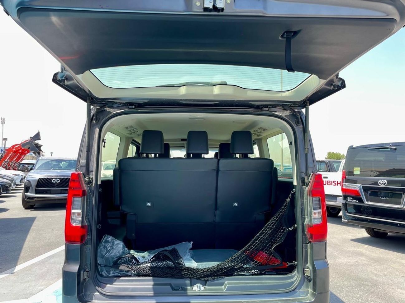 Toyota Granvia Toyota Granvia 2.8L Turbo Diesel!!! 2022 Best price for export!!!