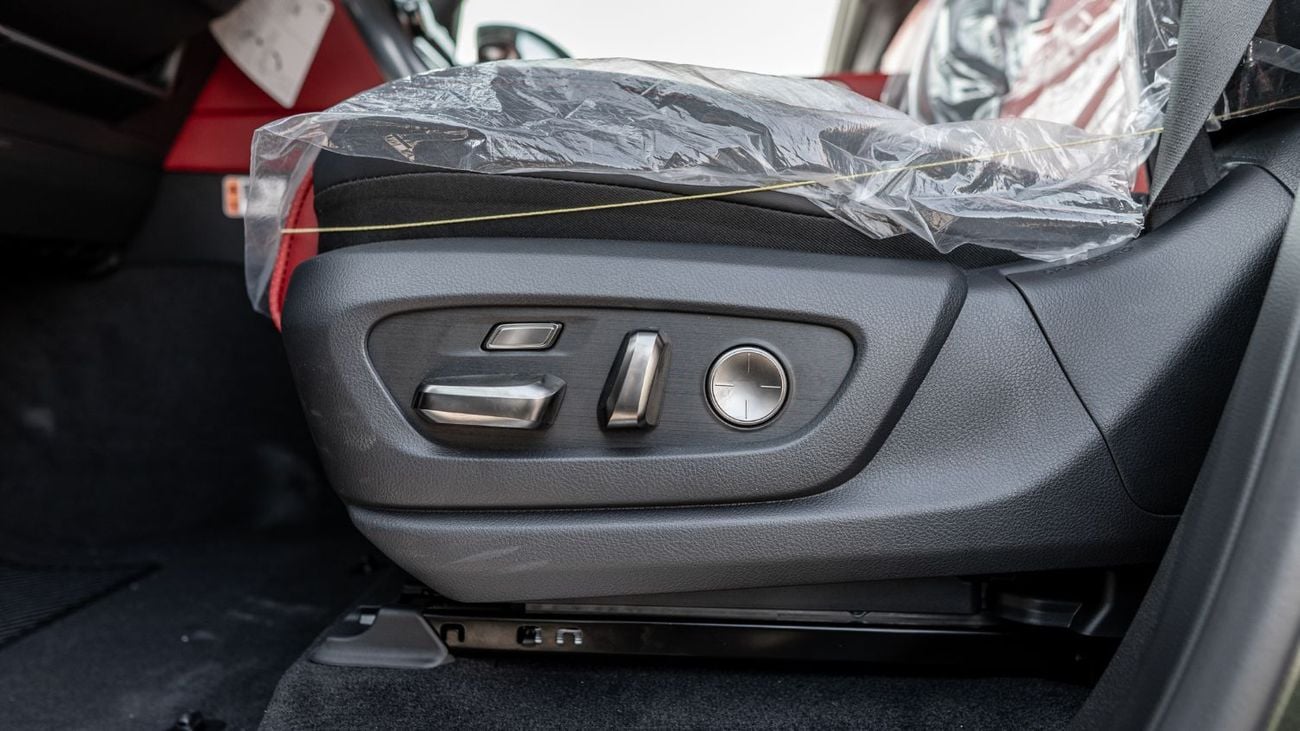 لكزس LX 600 2026 Lexus LX600 F-Sport 3.5L AT Petrol (Green-Red)