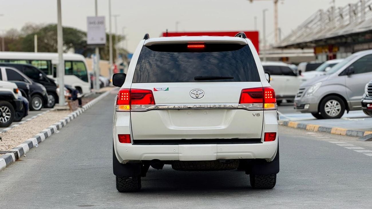 Toyota Land Cruiser 2019 | 4.5L DIESEL | AT | RHD | HEAVY BULL BAR WITH LED FOCUSED LIGHTS | PUSH START ENGINE | REAR CL