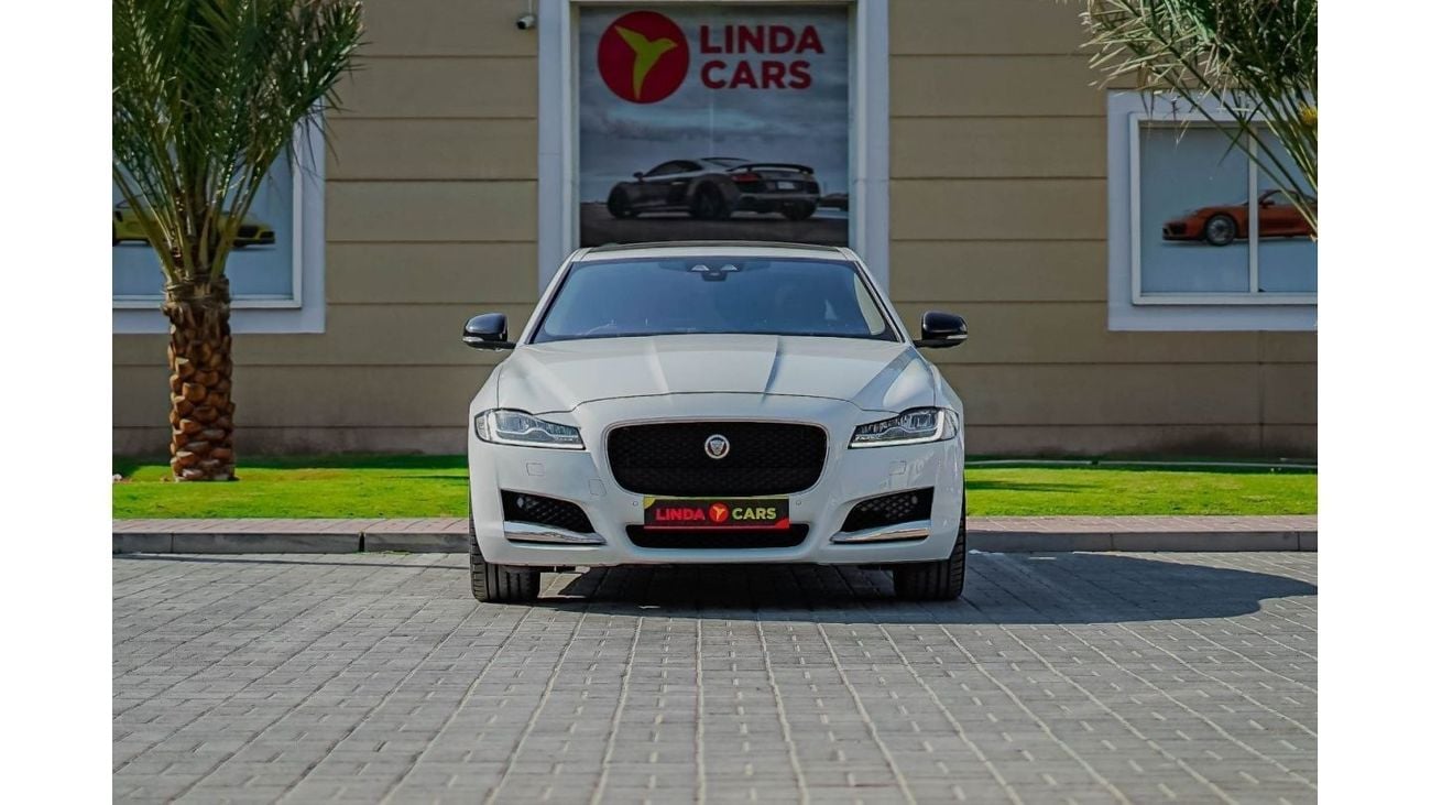 Jaguar XF SE