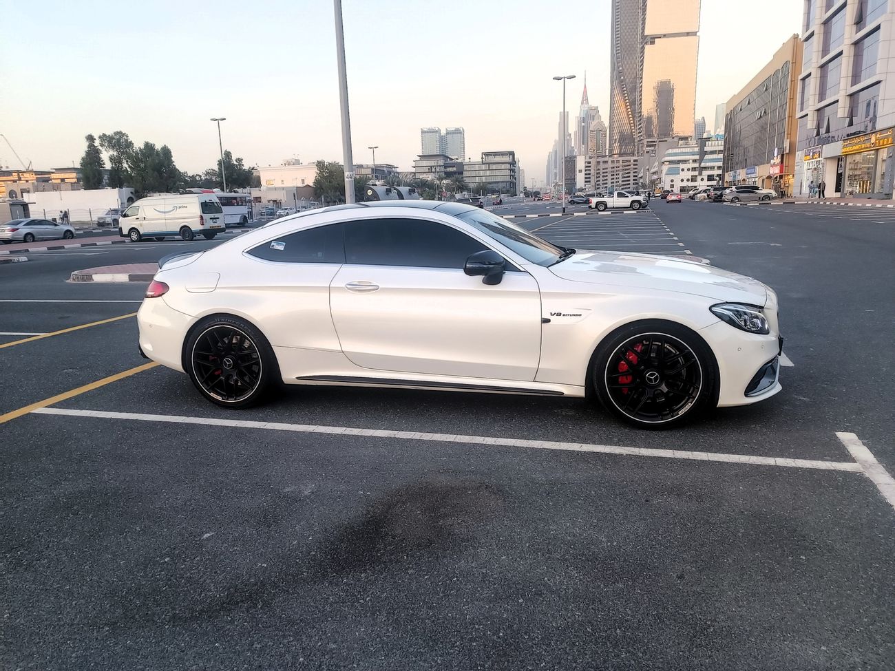 مرسيدس بنز C 63 كوبيه 2018 Mercedes-AMG C63 Coupe | Full Option | Factory Carbon Package | Priced to Sell