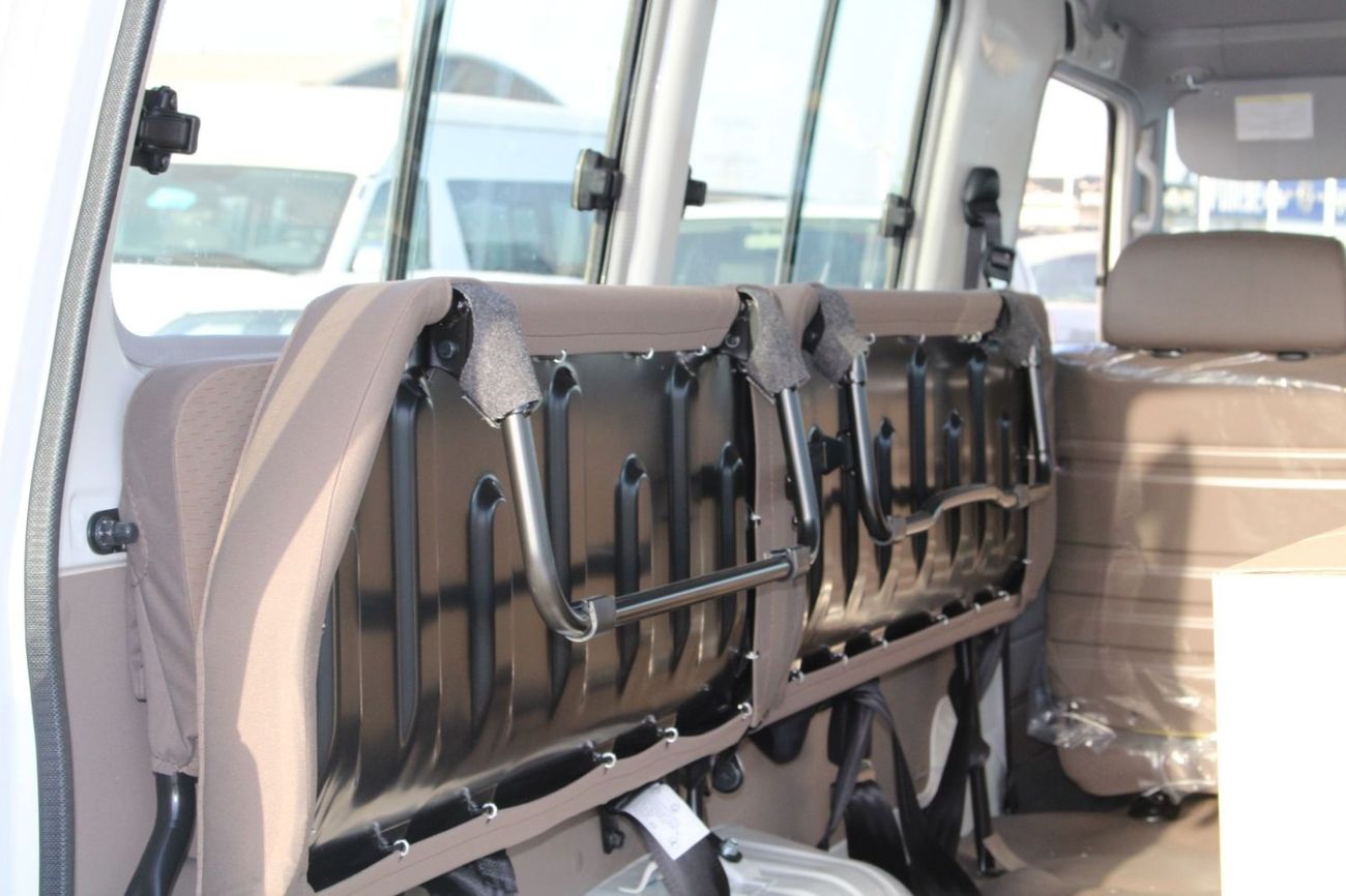 تويوتا لاند كروزر 70 TOYOTA LANDCRUISER 78 2.8L DIESEL GRADE E MANUAL