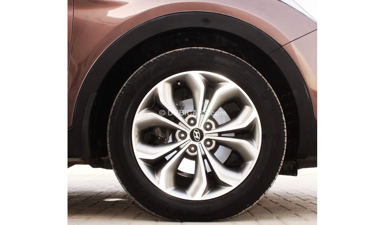 هيونداي سانتا في GLS اعلى هيونداي سنتافي 2014 خليجي فل ابشن بحالة ممتازة