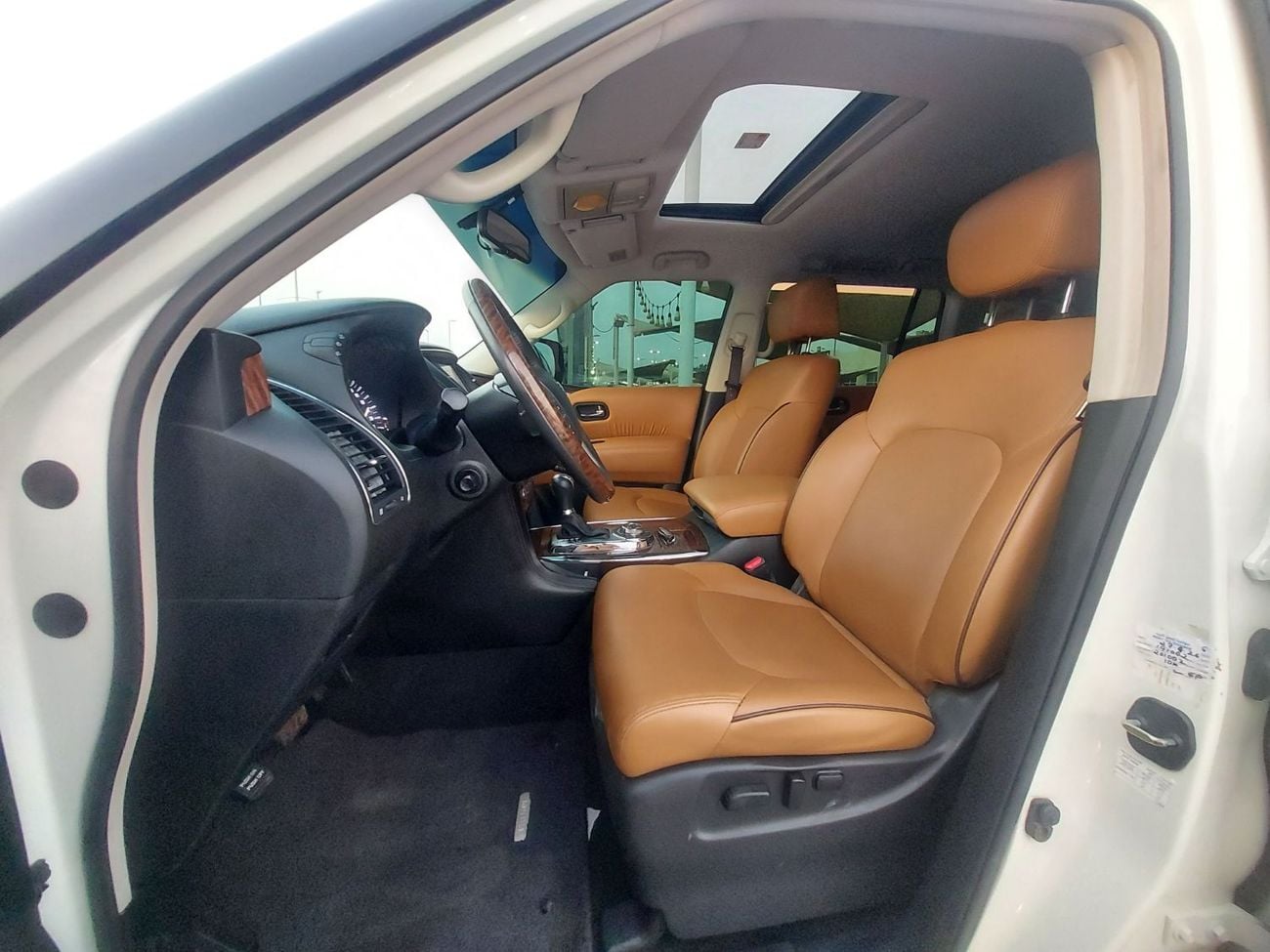 Nissan Patrol LE PLATINUM Platinum v6