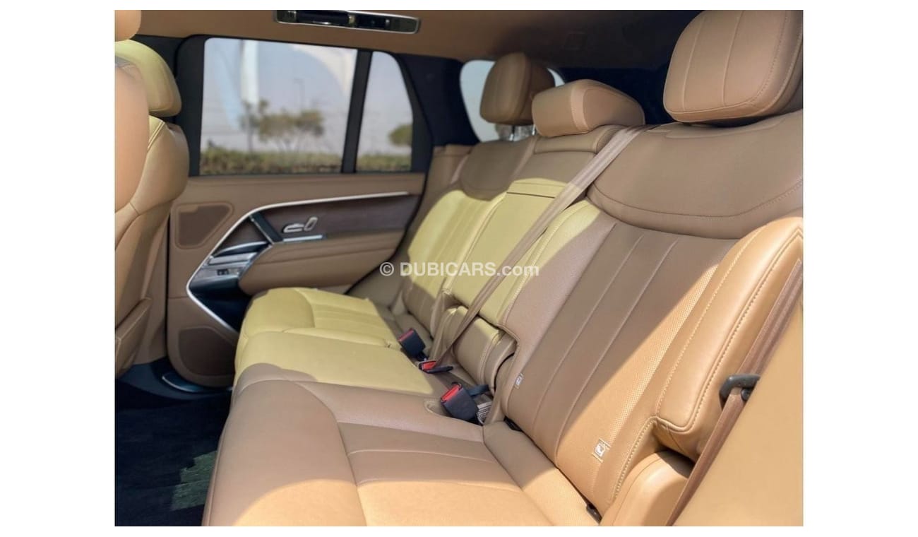 لاند روفر رينج روفر GCC SPEC UNDER WARRANTY AND SERVICE